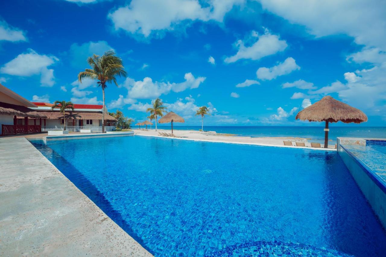 The Queen Of Cozumel Beach House -Luxury Beachfront Villa- Million Dollars View Buitenkant foto